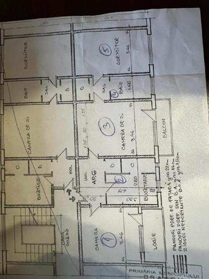 Apartament cu 3 camere semidecomandat, mobilat în Astra