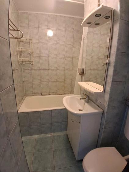 Apartament cu 2 camere decomandat în Veteranilor