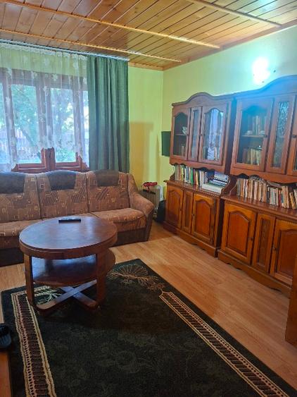 Casă individuală cu 3 camere cu Teren 1635 Mp în Exterior Sud