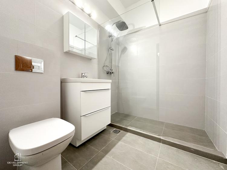 Apartament cu 3 camere semidecomandat în Iancu Nicolae