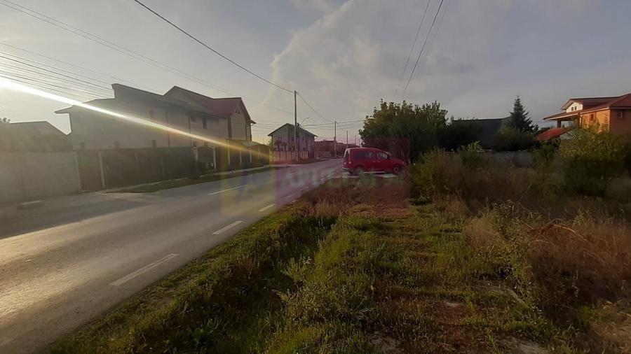 Teren Construcții intravilan de 1478 mp, în 1 Decembrie