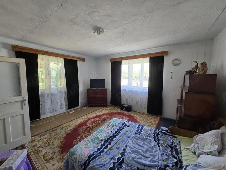 Casă cu 3 camere în Peceiu