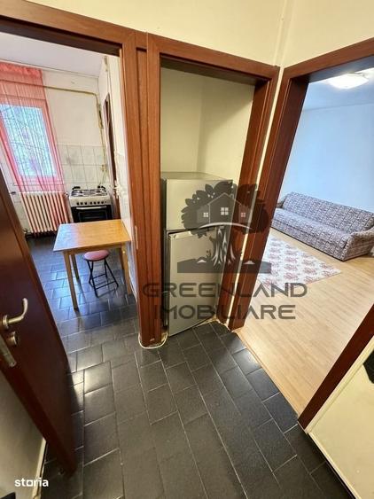 Apartament cu 2 camere în Podu Roș