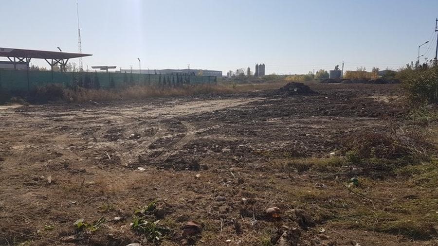 Inchiriez teren pe sos. de centura, langa benzinaria Rompetrol - 3