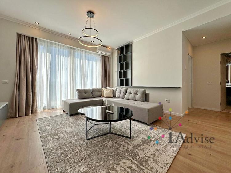 Apartament cu 2 camere decomandat, mobilat în Central