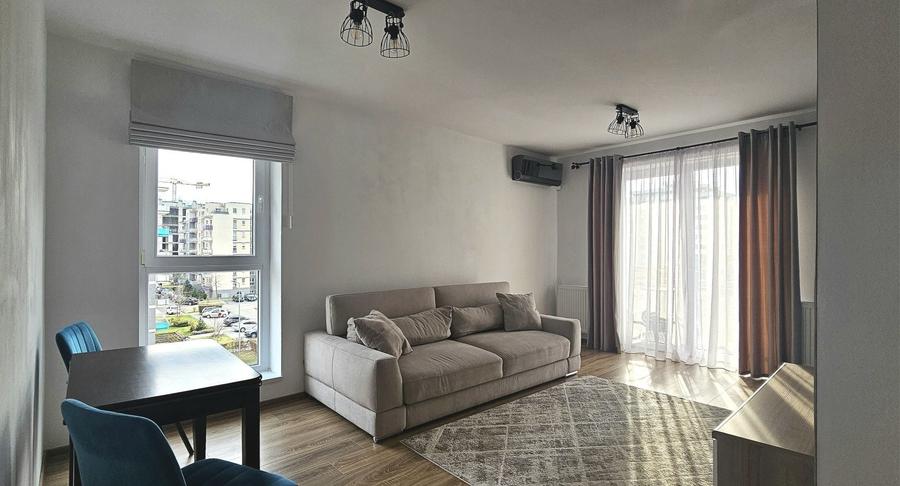 Apartament cu 2 camere decomandat în Avantgarden