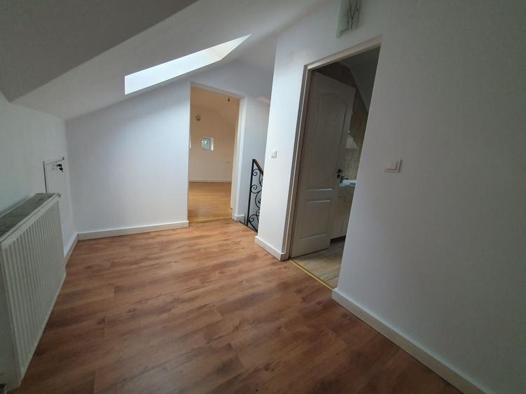 Apartament cu 2 camere decomandat în Mărăști