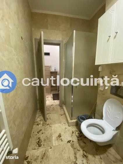 Apartament cu 3 camere semidecomandat în Drumul Taberei