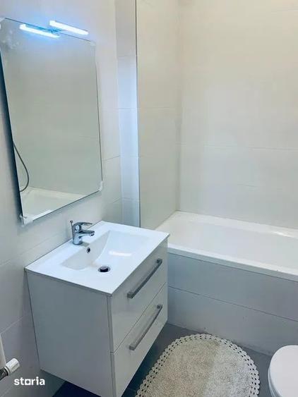Apartament cu 3 camere decomandat, mobilat în Sisești
