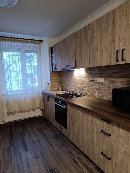 Apartament cu 2 camere în Spitalul Județean