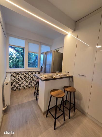Metrou Costin Georgian, etaj 2, garson. moderna/lux, prima inchiriere. - 5