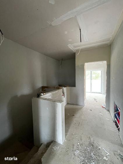 Casă cu 4 camere cu Teren 315 Mp în Ghiroda