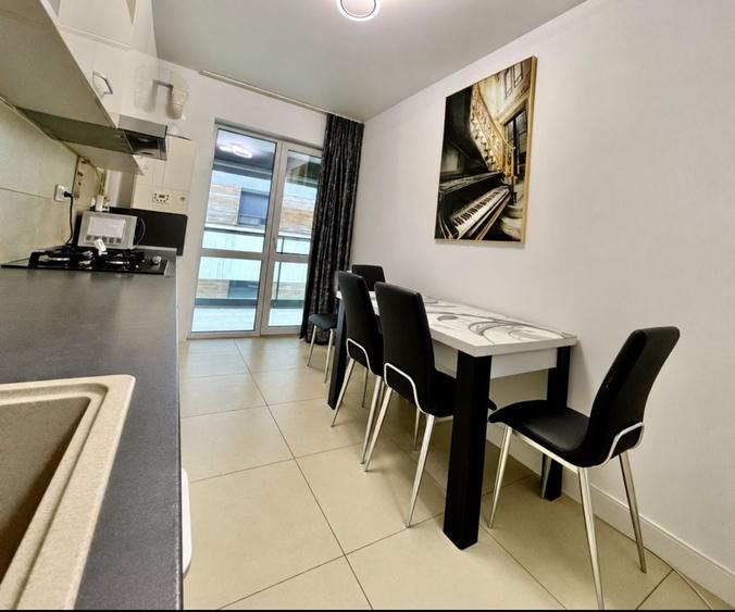 Apartament cu 2 camere, mobilat în Central