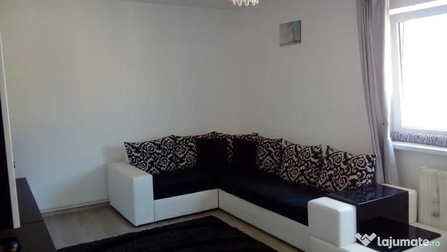 Apartament cu 2 camere decomandat în Calea Dumbrăvii