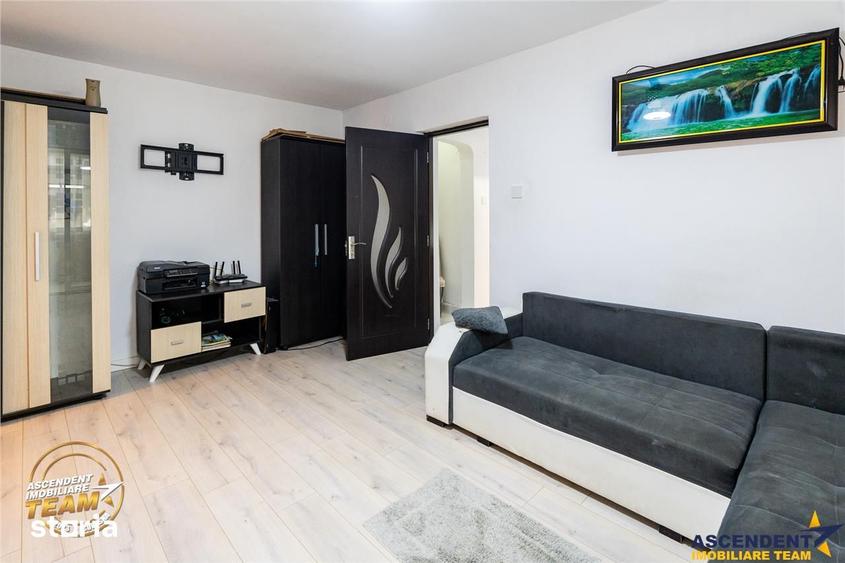 Apartament cu 2 camere semidecomandat, mobilat în Central