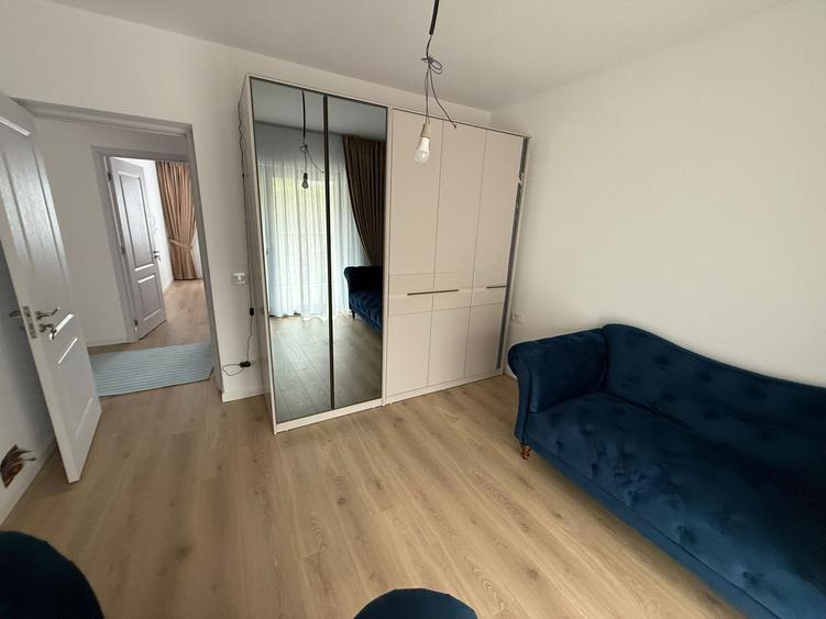Apartament cu 3 camere semidecomandat în Fălticeni