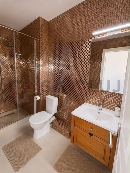 Apartament cu 3 camere decomandat, mobilat în Borhanci