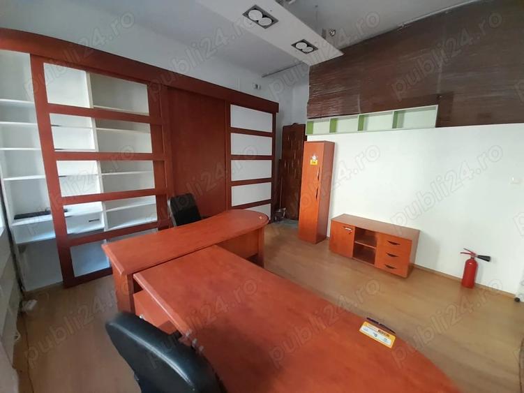 Spațiu comercial, de 23 mp, în Ultracentral