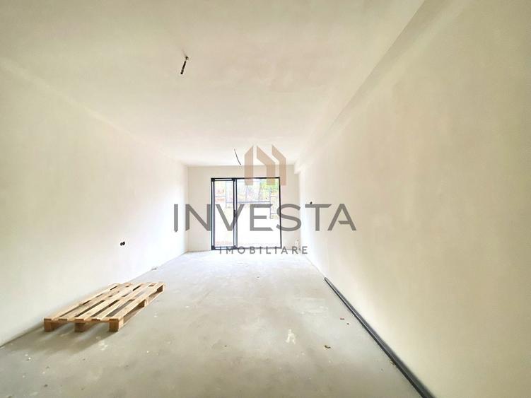 Duplex cu 4 camere cu Canalizare în Europa