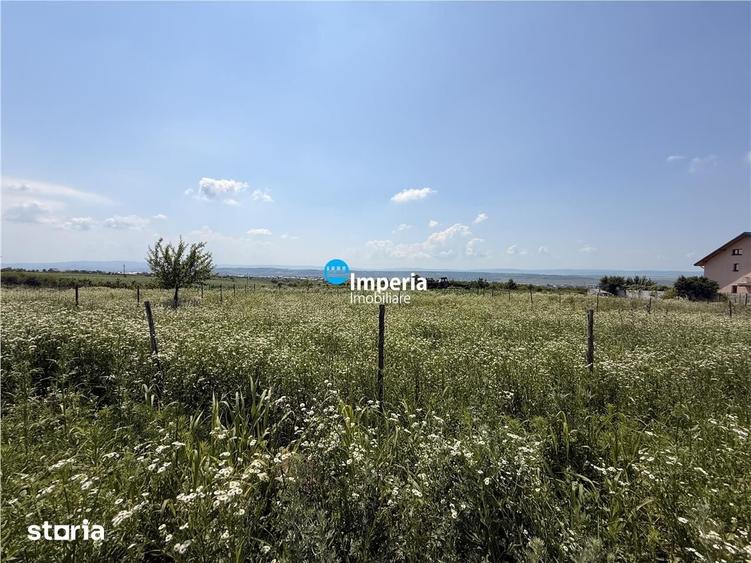 Teren de 455 mp, în Rediu