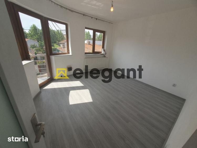 Apartament cu 5 camere în Craiovița Nouă