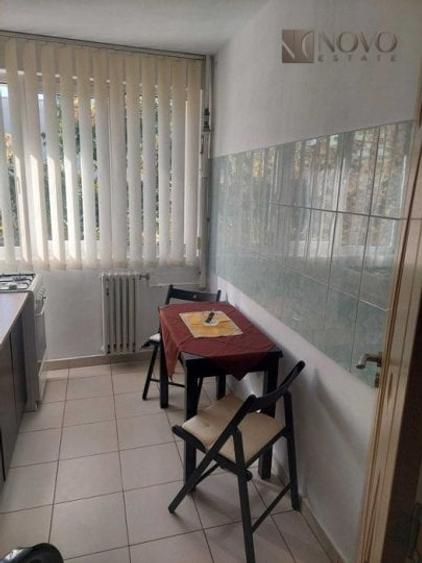 Apartament cu 2 camere semidecomandat, mobilat în Unirii