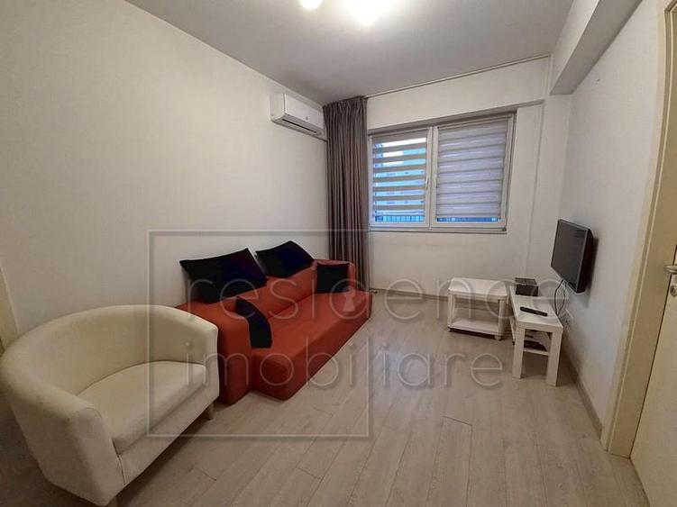 Apartament cu 2 camere semidecomandat în Între Lacuri