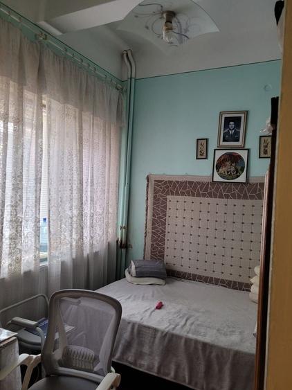 Apartament cu 3 camere decomandat în P-ța Ovidiu