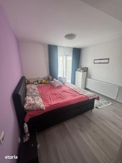 Casa superba in Campene?ti cu vedere la lac,curte amenajata.Comision 0 - 4