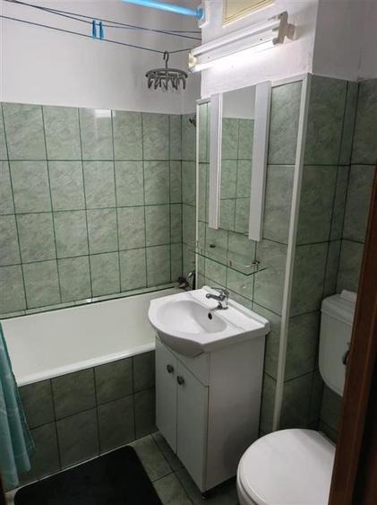 Apartament cu 2 camere semidecomandat în Viziru 3
