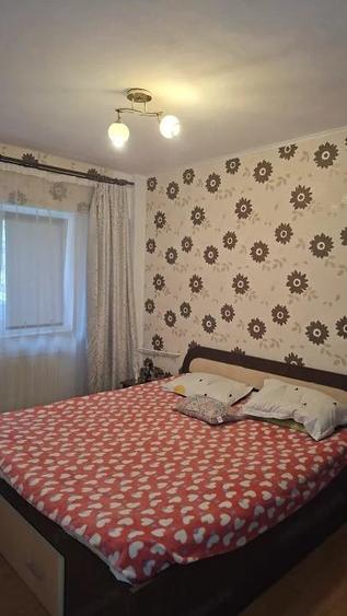 Apartament cu 4 camere decomandat în Bere