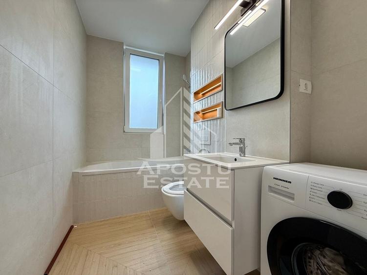 Apartament cu 2 camere semidecomandat, mobilat în Aradului