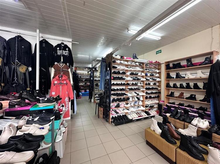 Spațiu comercial, de 95 mp, în Alexandru cel Bun