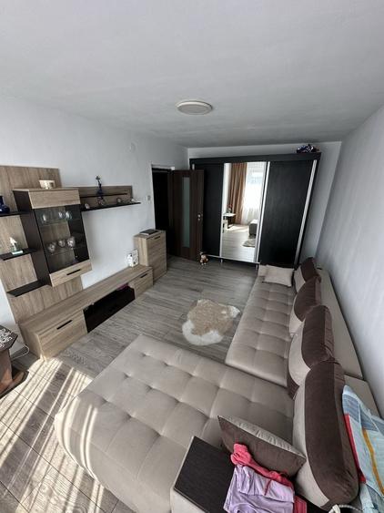 Apartament cu 2 camere decomandat în Gorjului