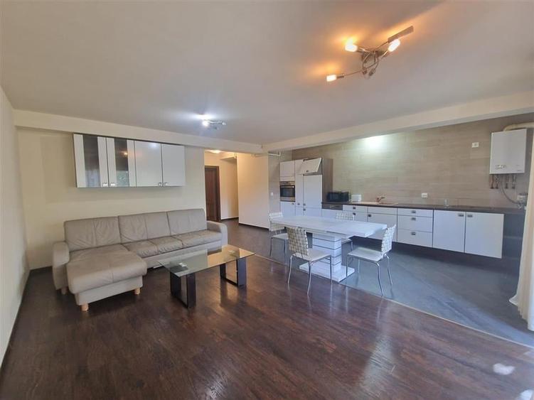 RECO Apartament 3 camere ultracentral - 1
