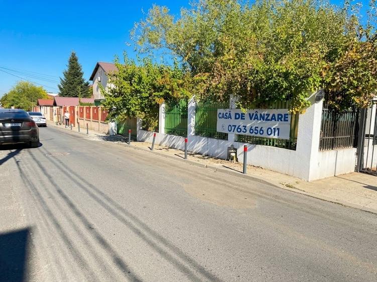 Duplex cu 4 camere cu Canalizare în Central