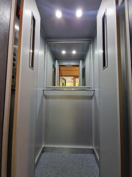 Apartament cu 2 camere decomandat în Lacul Tei