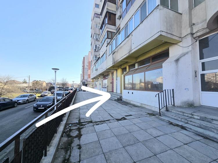 Spațiu comercial, de 70 mp, în Buzaului