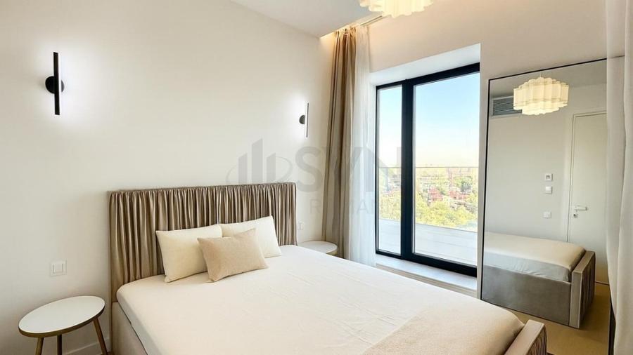 Apartament cu 3 camere decomandat, mobilat în Barbu Văcărescu