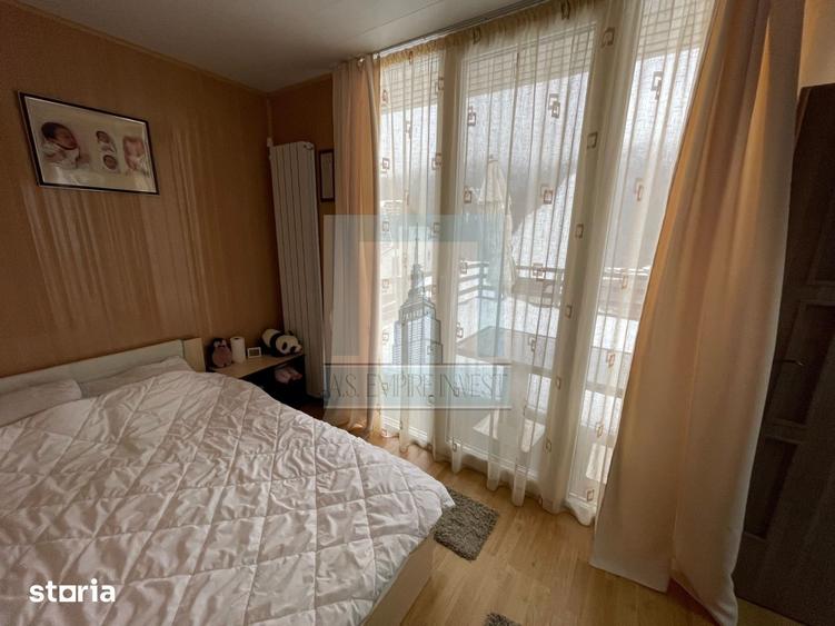 Casă cu 4 camere cu Teren 800 Mp în Central