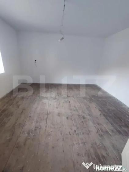 Casă cu 2 camere cu Teren 200 Mp în Central