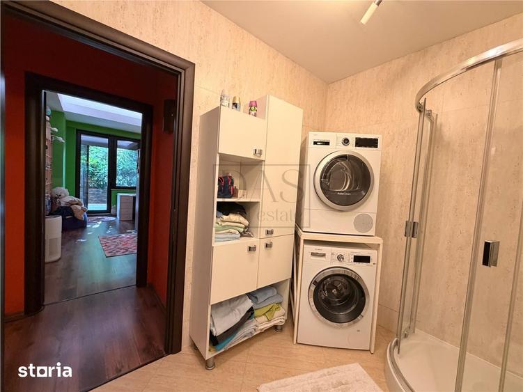 Apartament cu 3 camere, mobilat în Aviației