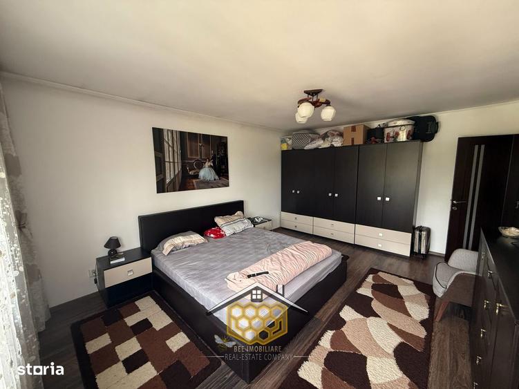 Casă cu 4 camere cu Teren 330 Mp în Bordei
