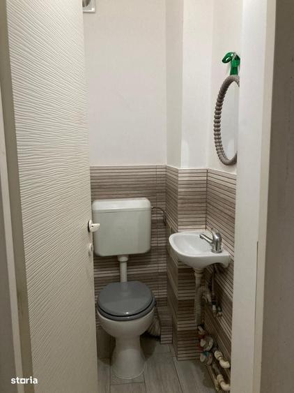 Apartament cu 4 camere în Drumul Taberei