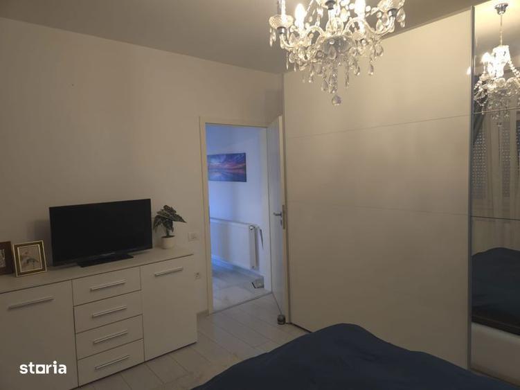 Apartament cu 2 camere, mobilat în Ghiroda