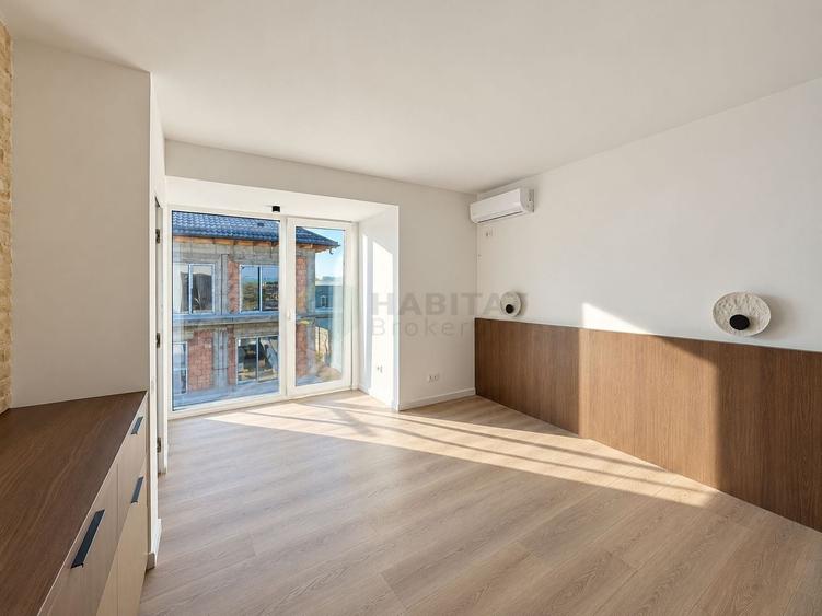 Duplex cu 4 camere cu Canalizare în Tunari
