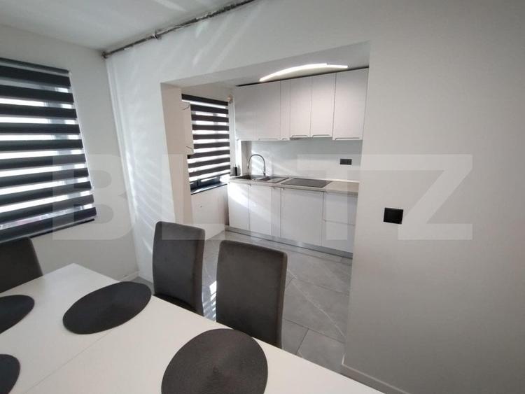 Apartament cu 3 camere decomandat, mobilat în Năsăud