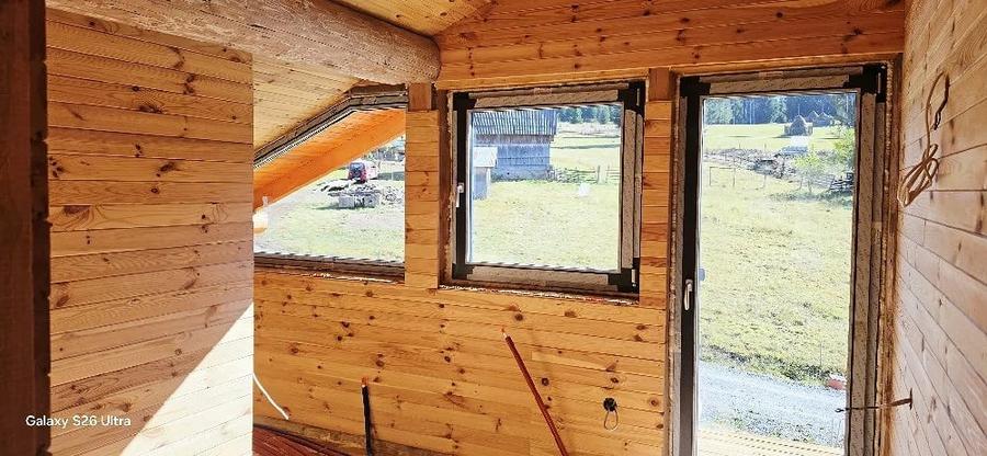 Casă cu Teren 1450 Mp în Central