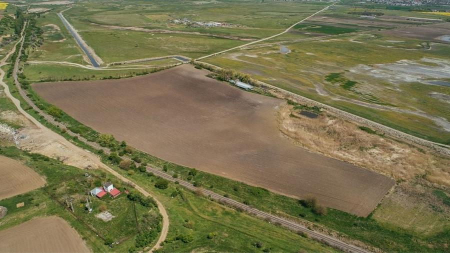 Teren de 90000 mp, în Drăgănești