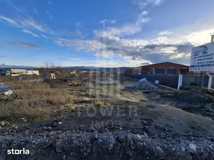 Teren de 3100 mp, în Cristian